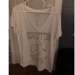 Boutique White Band T-shirt